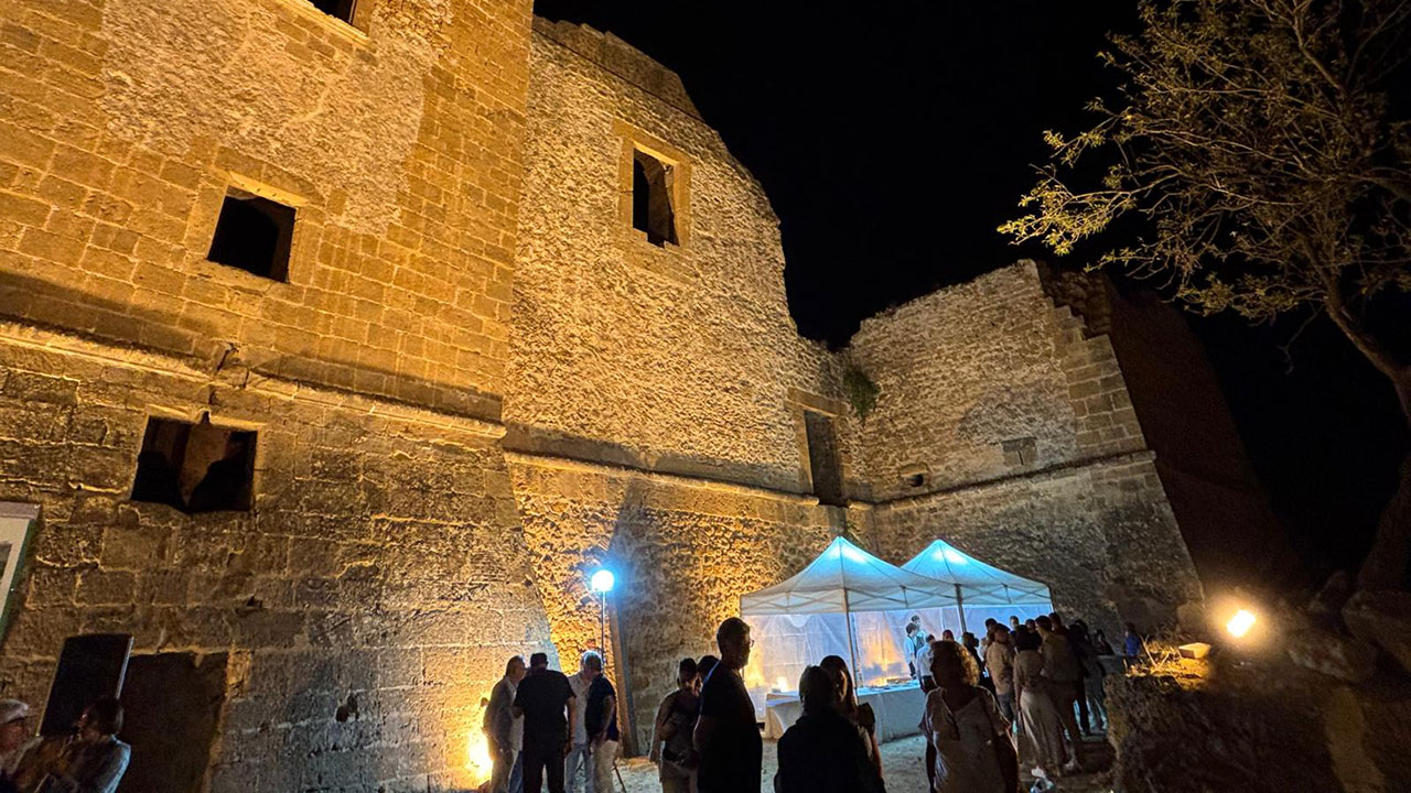 Il Castello Poggiodiana di Ribera torna a vivere in uno dei luoghi più suggestivi del...