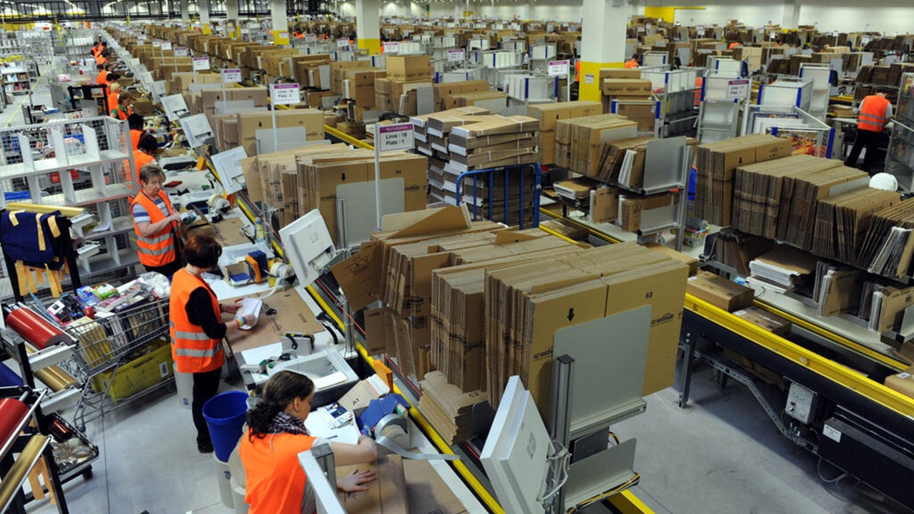 L’annuncio è arrivato dalla società Fiege Logistics, che gestisce le operazioni per Shein in Italia,...