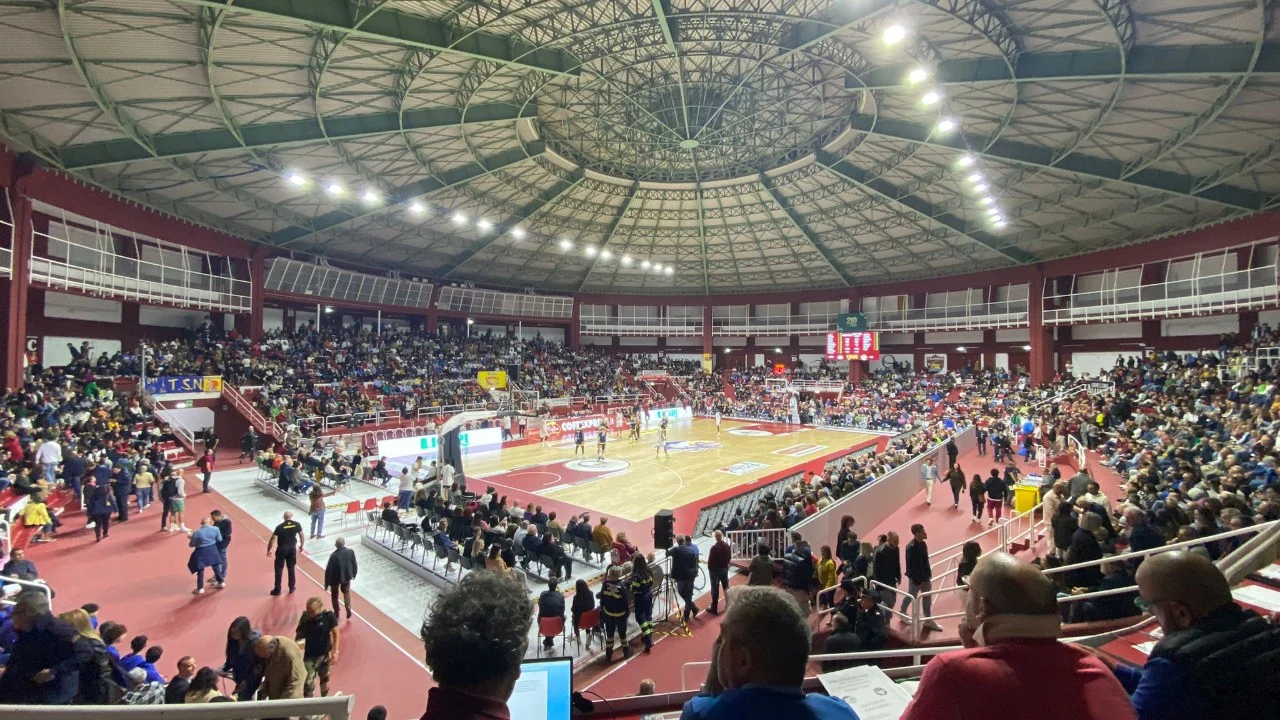 La FIP ufficializza lo stop ai granata dopo la partita‑farsa di Trento. Un epilogo che...