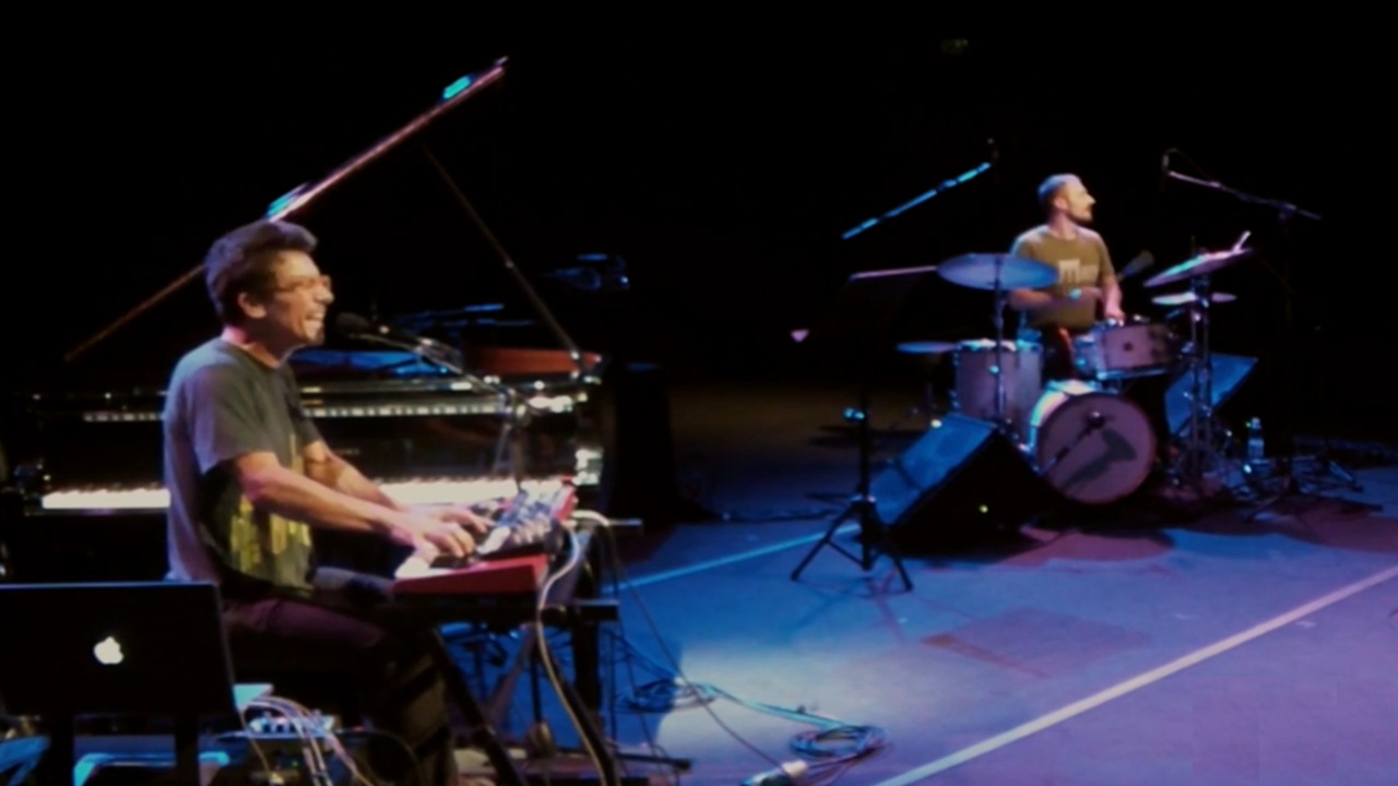 Il concerto, a pagamento, si annuncia intenso e carico di emozioni, nel segno della musica...