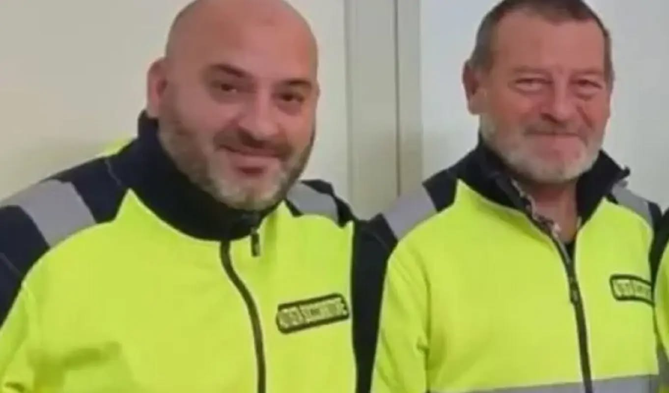 Vittime due soccorritori sanitari che con il loro mezzo trasportavano una donna dializzata, anche lei...