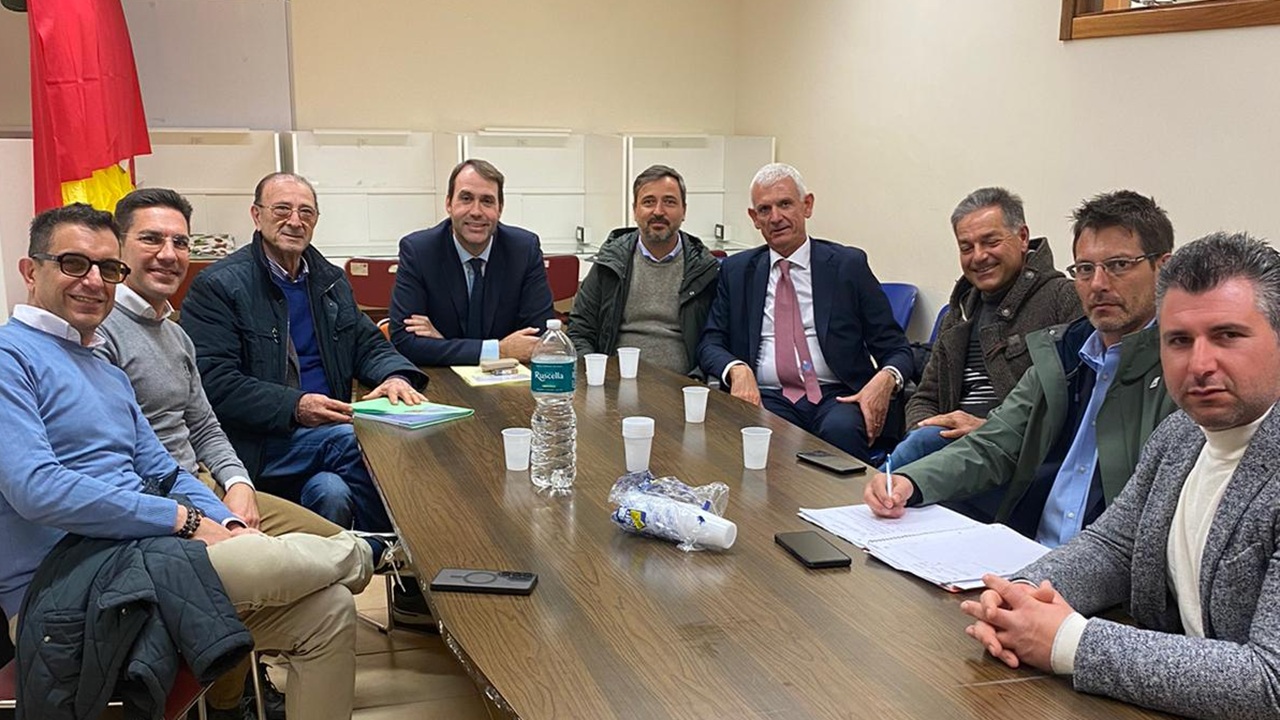 Incontro tra associazioni agricole, governo regionale e Consorzio di Bonifica promosso da Michele Catanzaro: confermati...