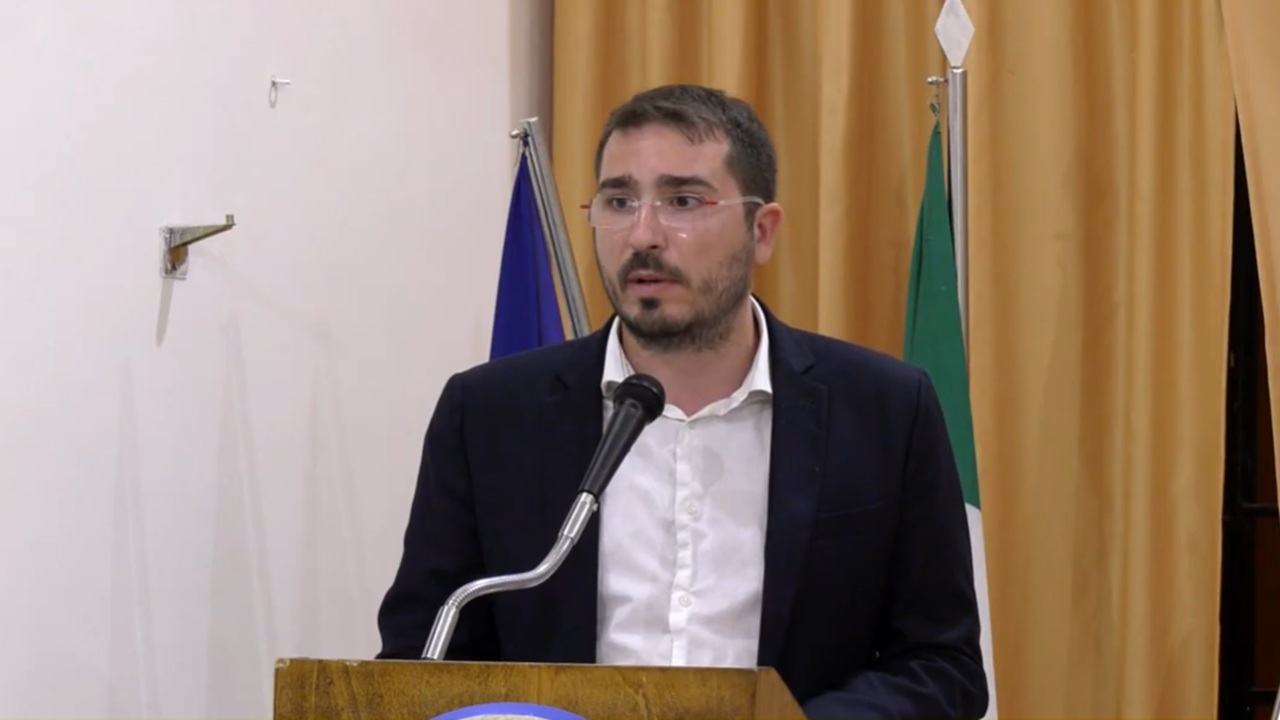 Nessun passo avanti nel confronto: il sindaco resta sulle sue posizioni, la segreteria Dem valuta...